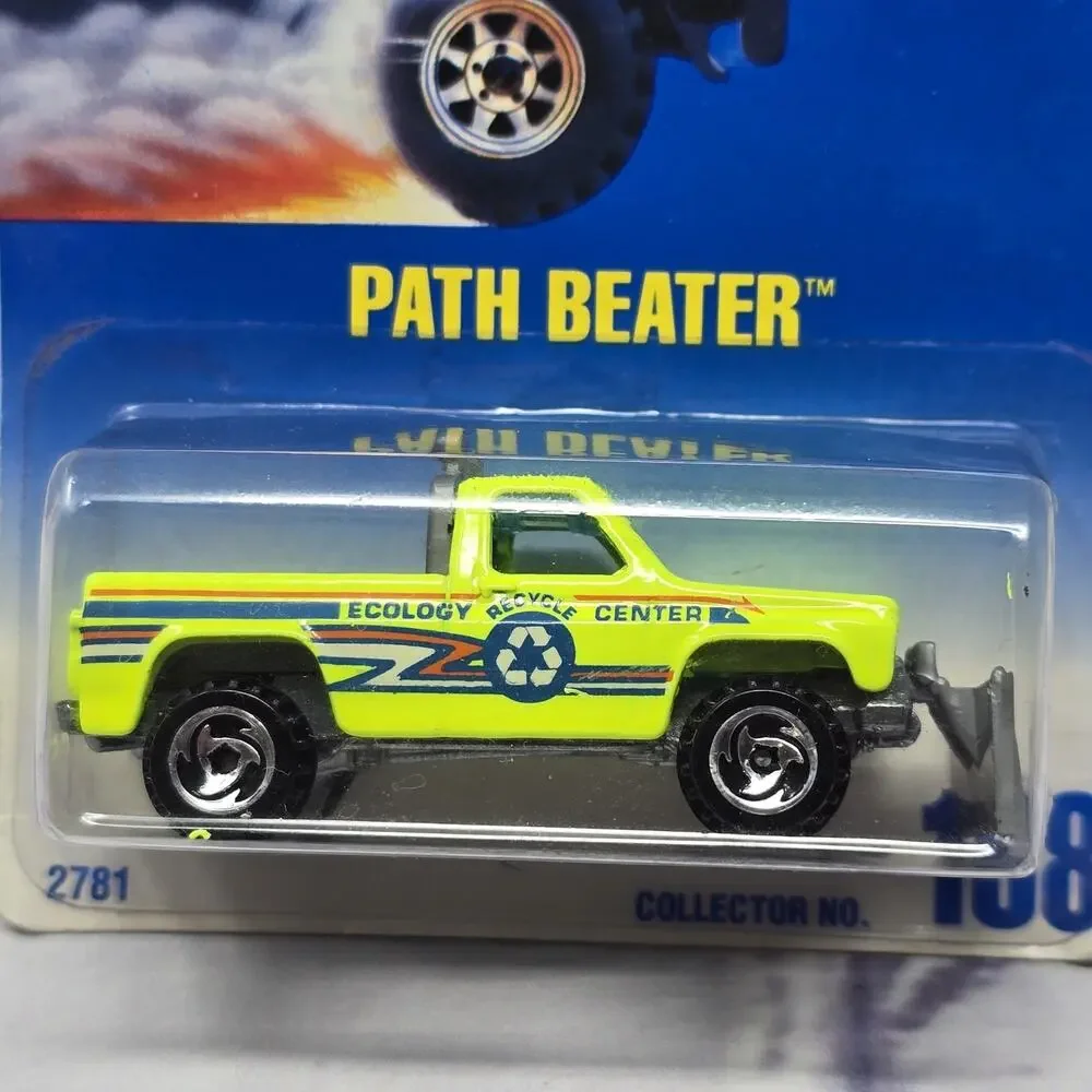 Hot Wheels Path Beater #198 Yellow Die-Cast Truck 1991